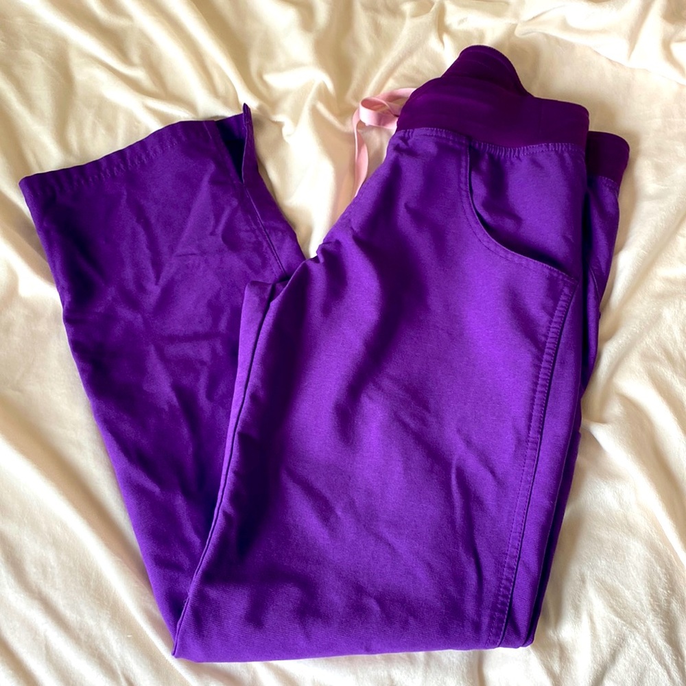 FIGS Ultra Violet Kade- XSP cargo scrub pants